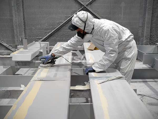 stuccatura-superfici-metalliche-industriali